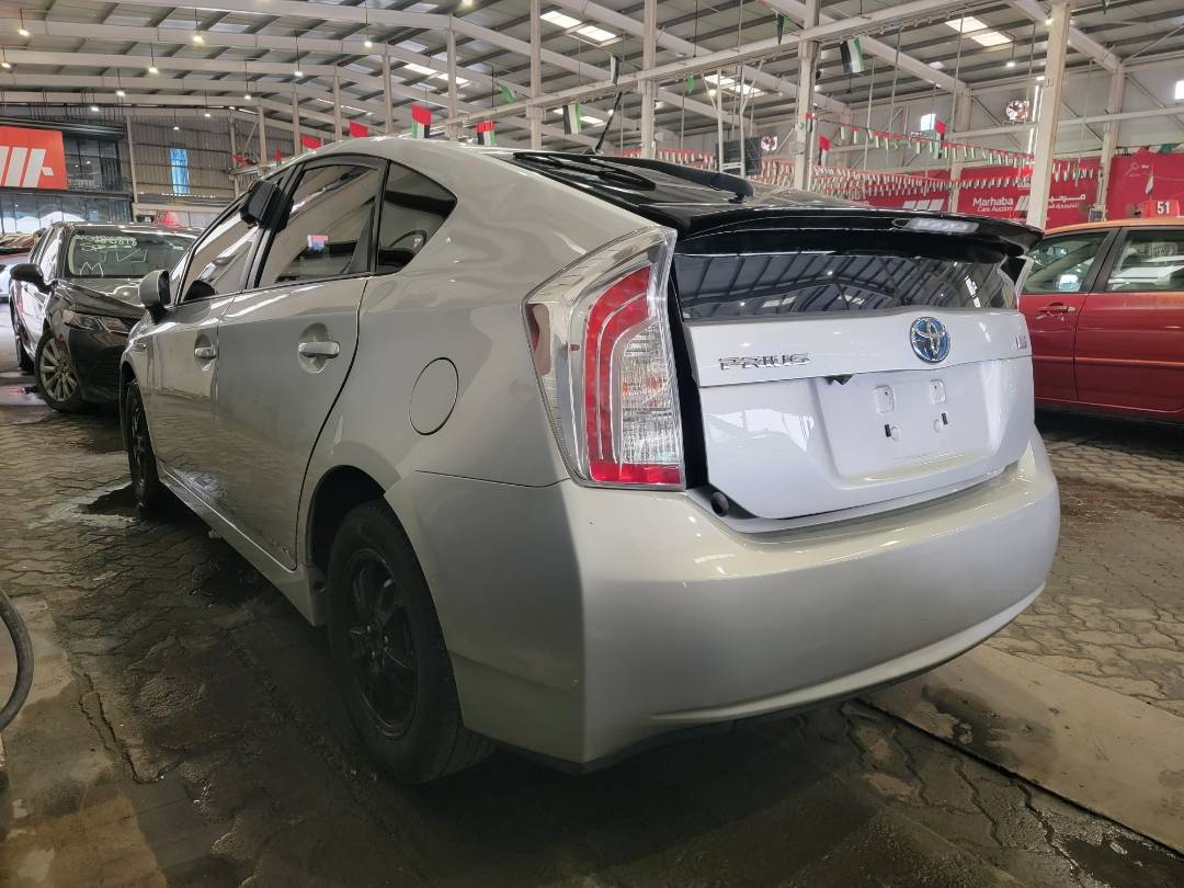 2012 TOYOTA PRIUS — 136390 Miles — Lot C5440966 — Main - Marhaba Auctions Used Cars - Image 4