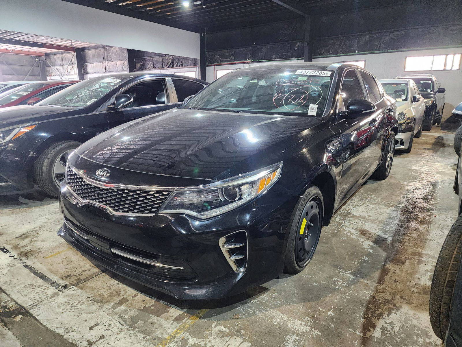 2016 KIA OPTIMA — 184876 Miles — Lot 43772285 — Ind. 12 - Marhaba Auctions Used Cars - Image 4