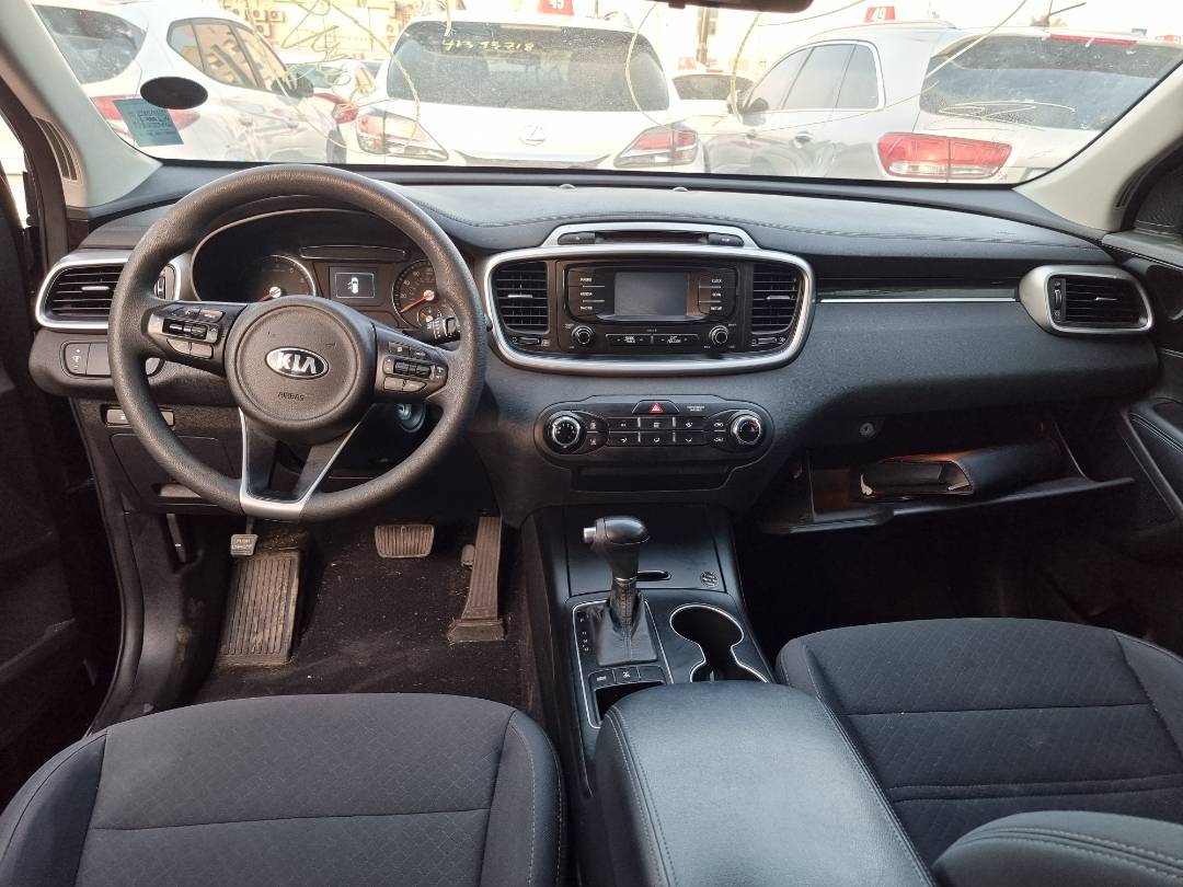 2017 KIA SORENTO — 102470 Miles — Lot 1205487 — Ind. 12 - Marhaba Auctions Used Cars - Image 8