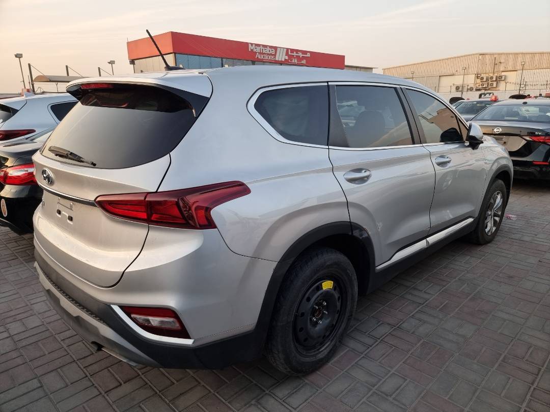 2019 HYUNDAI SANTA FE — 157404 Miles — Lot 215487 — Ind. 12 - Marhaba Auctions Used Cars - Image 4