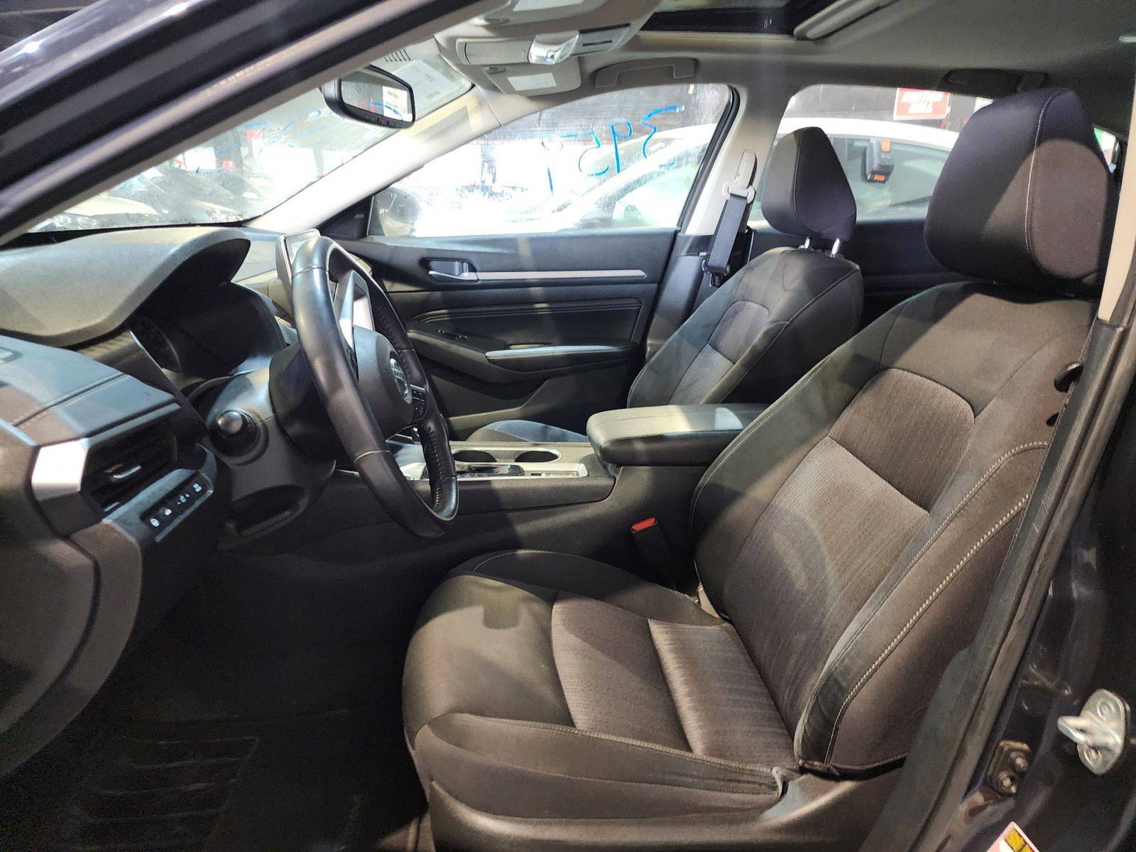 2019 NISSAN ALTIMA — 140575 Miles — Lot C109767 — Main - Marhaba Auctions Used Cars - Image 9