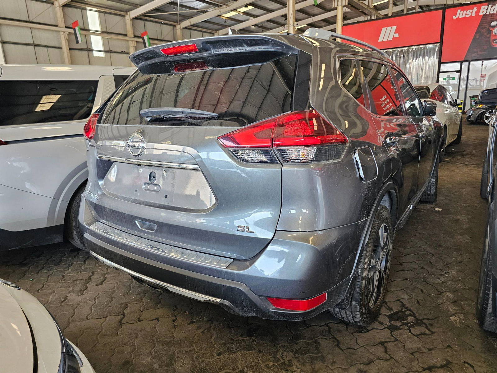 NISSAN ROGUE 2017 - Marhaba Auction Used Cars - Image 4