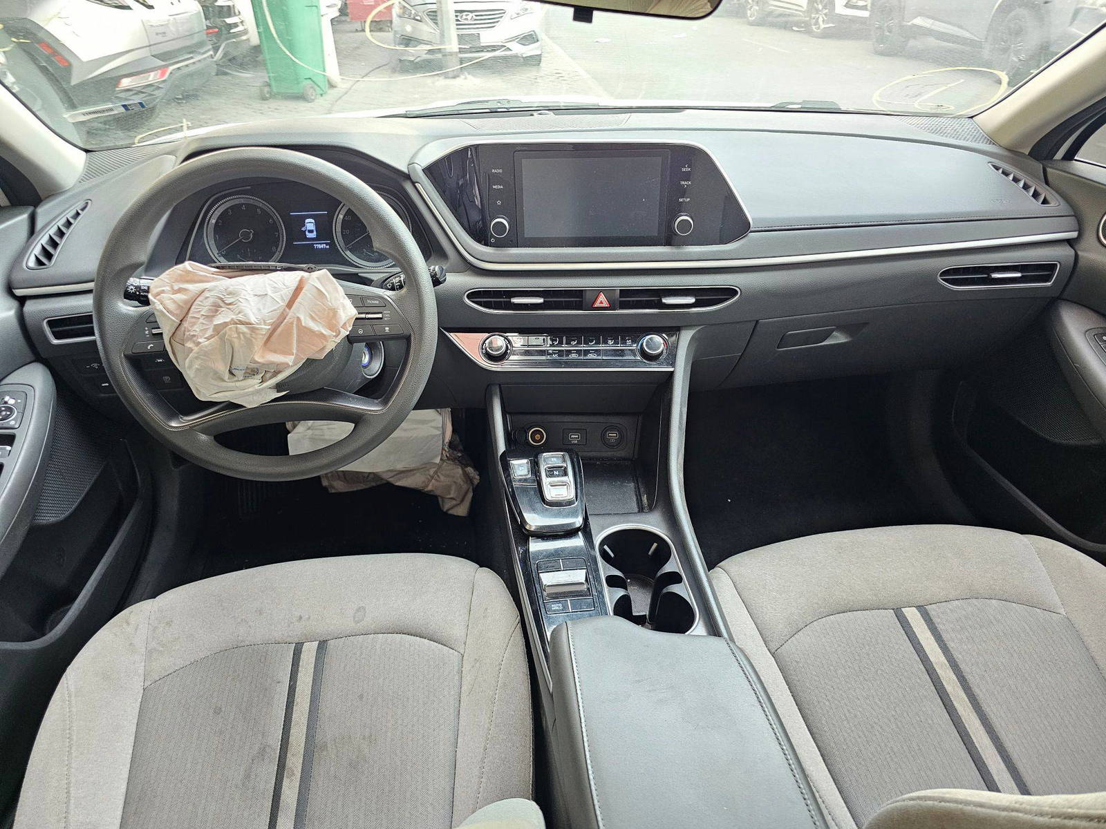 2021 HYUNDAI SONATA — 77547 Miles — Lot MH104580 — Souq - Marhaba Auctions Used Cars - Image 7