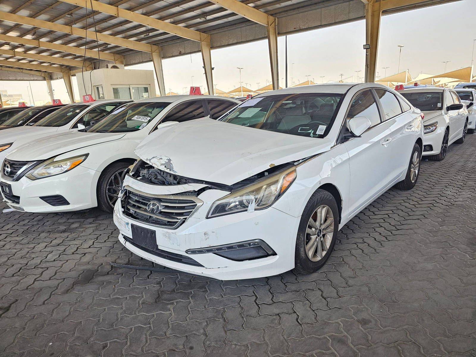 HYUNDAI SONATA 2015 - Marhaba Auction Used Cars - Image 5