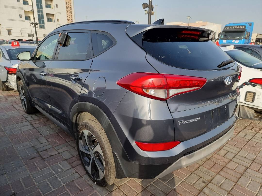 2017 HYUNDAI TUCSON — 193539 Miles — Lot 46164654 — Ind. 12 - Marhaba Auctions Used Cars - Image 5