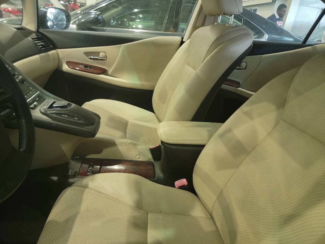 2010 LEXUS HS 250H — 88880 Miles — Lot 027844 - Marhaba Auctions Used Cars - Image 3