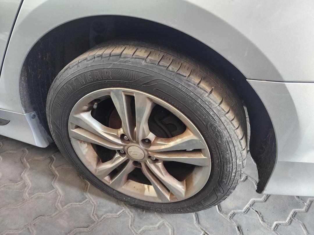 2019 HYUNDAI SONATA — 135296 Miles — Lot 39093654 - Marhaba Auctions Used Cars - Image 10