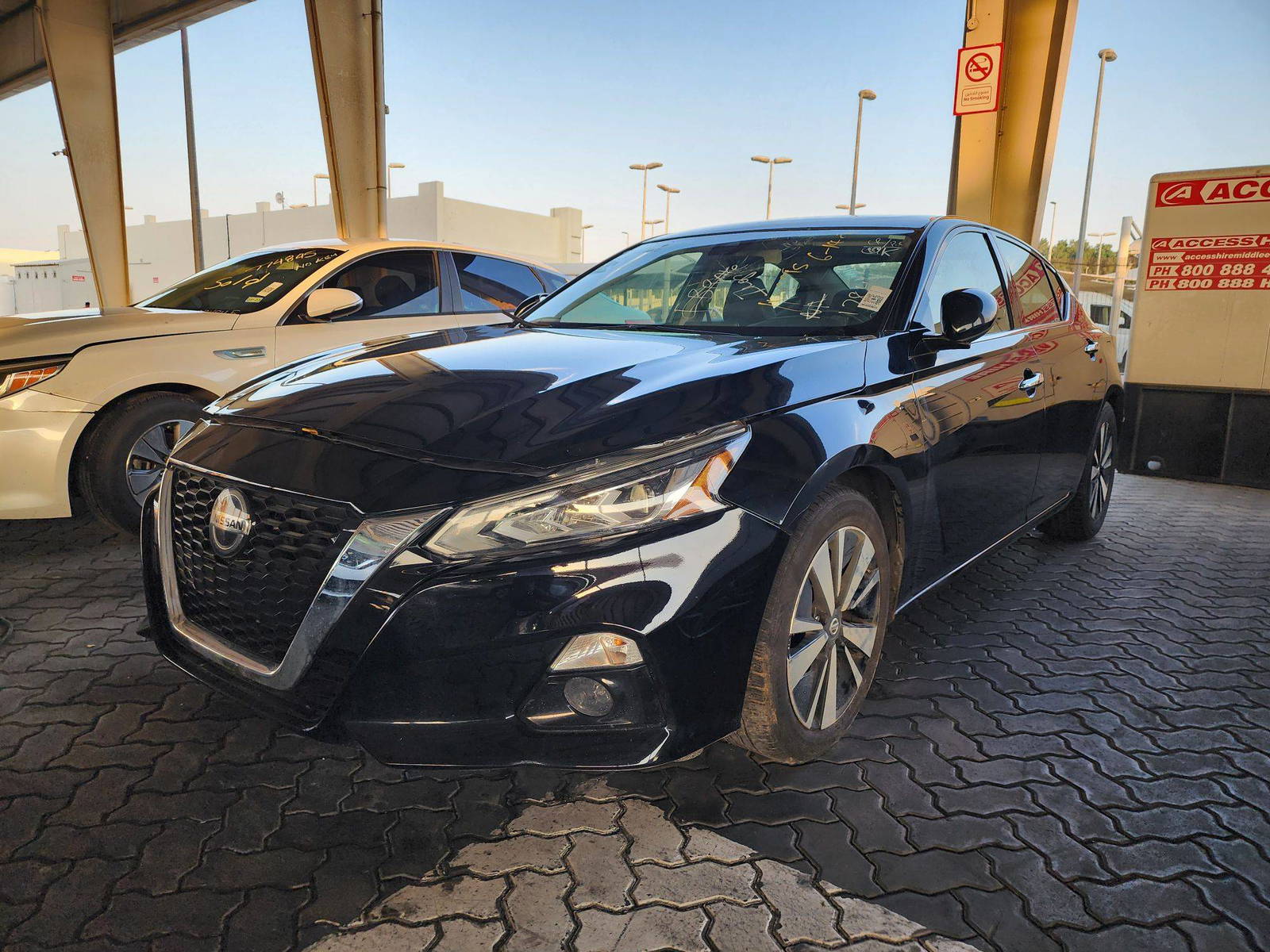 2019 NISSAN ALTIMA — 163579 Miles — Lot 1004330 — Main - Marhaba Auctions Used Cars - Image 5
