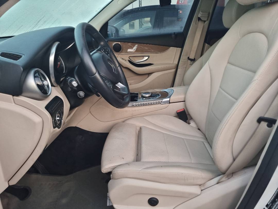 2018 MERCEDES BENZ GLC-300 — 123796 Miles — Lot 3JV045841 — Main - Marhaba Auctions Used Cars - Image 8