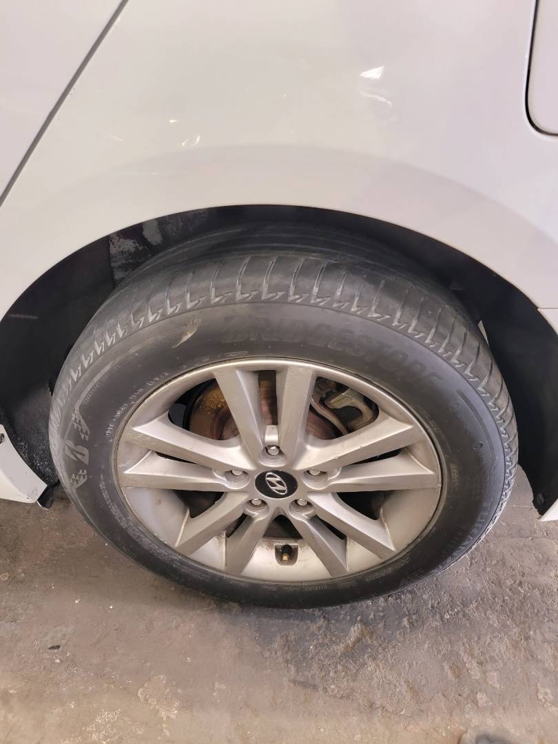 2015 HYUNDAI SONATA — 172269 Miles — Lot F6FH059351 — Main - Marhaba Auctions Used Cars - Image 9