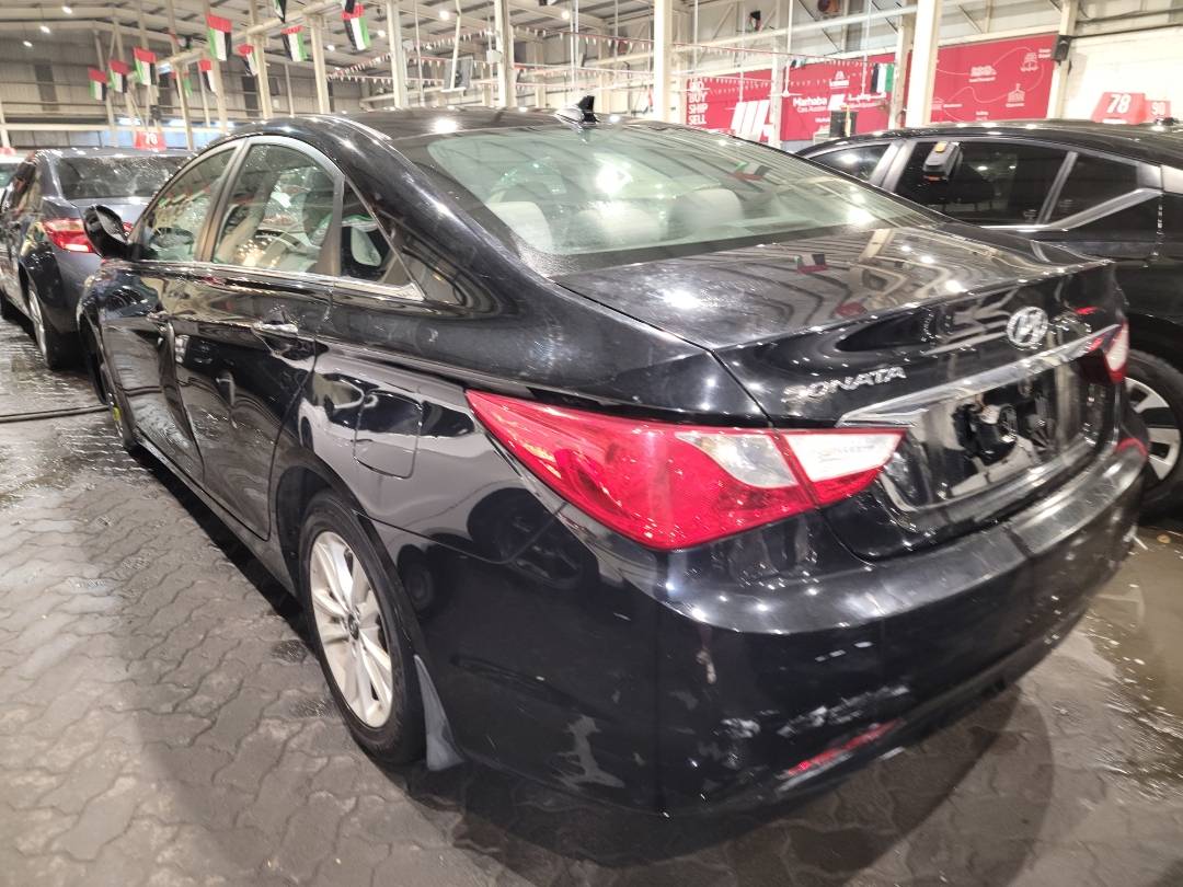 2011 HYUNDAI SONATA — 229625 Miles — Lot 72865003 - Marhaba Auctions Used Cars - Image 4