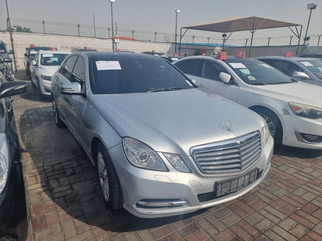 MERCEDES BENZ E-300 2011 - Marhaba Auction Used Cars - Image 3