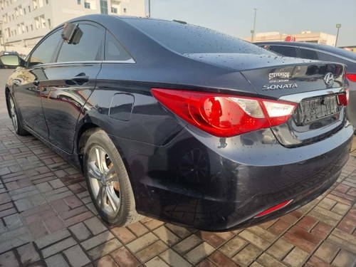 HYUNDAI SONATA