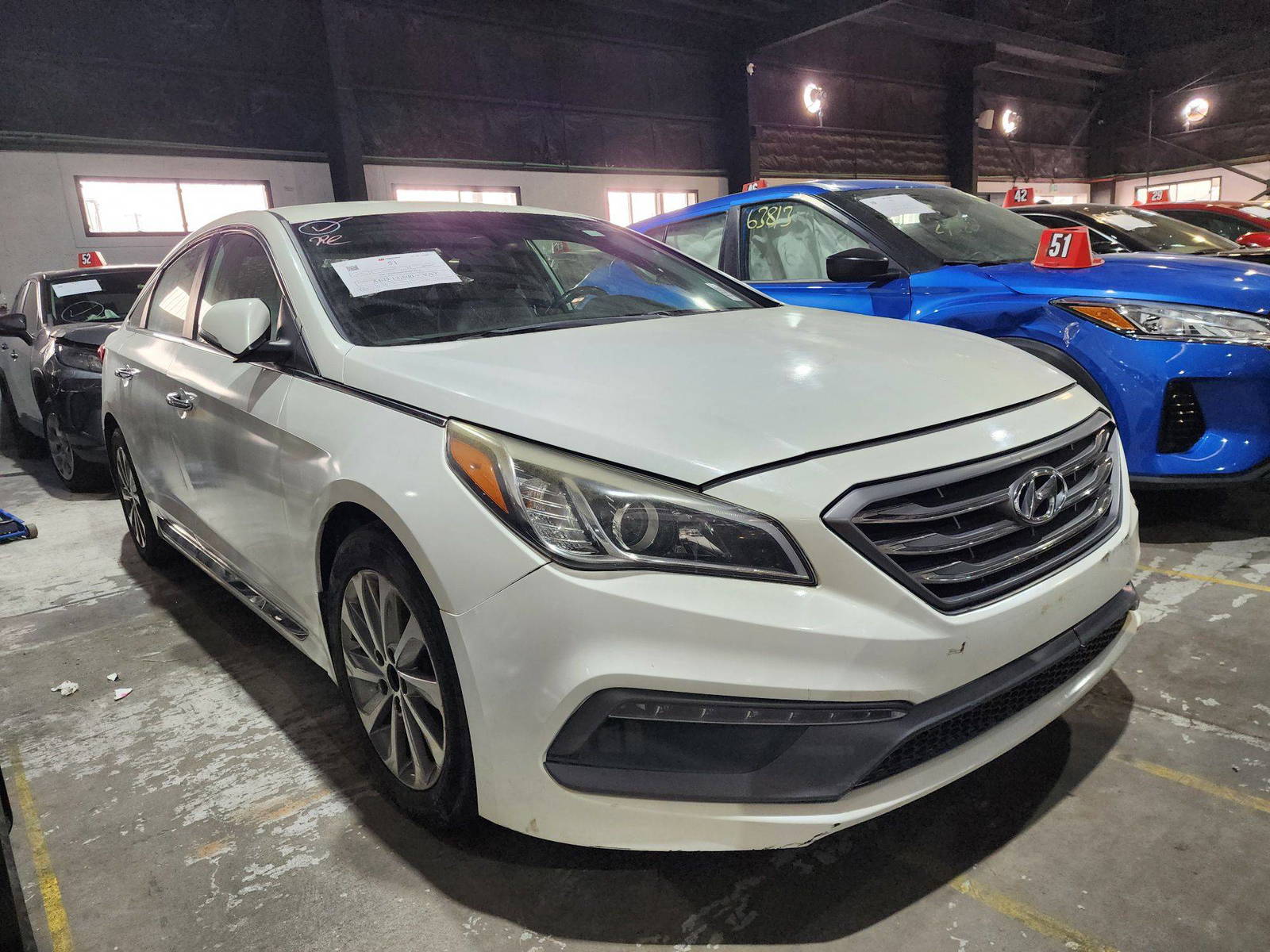 2015 HYUNDAI SONATA — 161717 Miles — Lot 74813214 — Al Quoz - Marhaba Auctions Used Cars - Image 3
