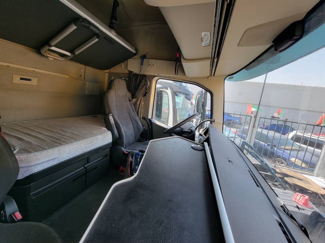 2015 VOLVO FH-Series — 652697 KM — Lot B726492 — Main - Marhaba Auctions Used Cars - Image 9