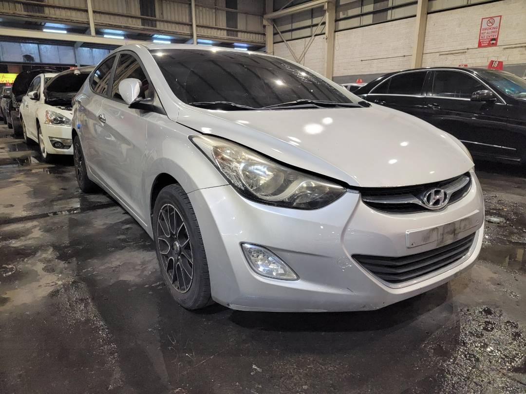 2012 HYUNDAI AVANTE — 188204 KM — Lot 570423 — Main - Marhaba Auctions Used Cars - Image 5