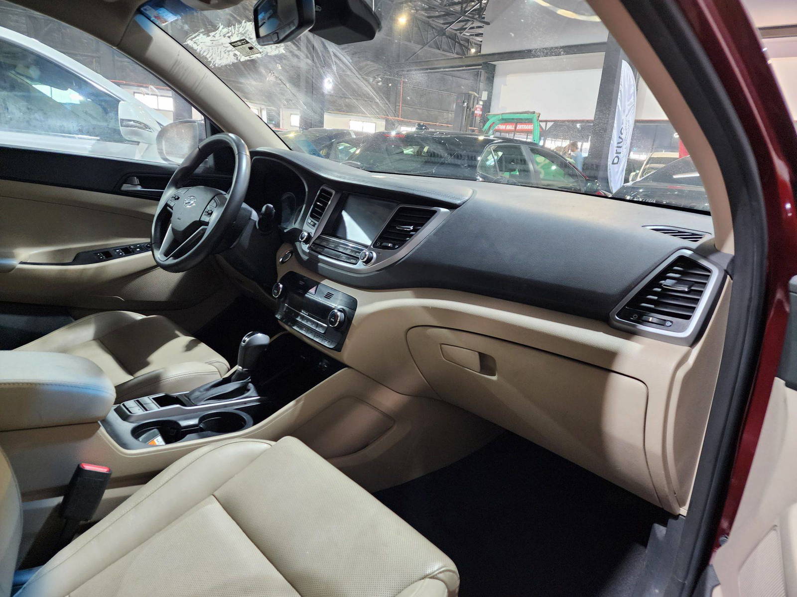 2016 HYUNDAI TUCSON — 82839 Miles — Lot 41423144 — Al Quoz - Marhaba Auctions Used Cars - Image 10