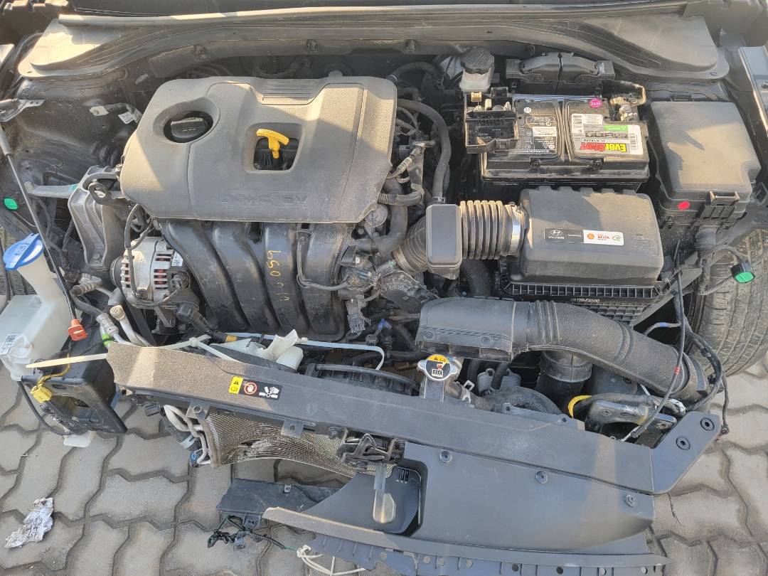 2019 HYUNDAI ELANTRA — 76590 Miles — Lot 54792724 — Souq - Marhaba Auctions Used Cars - Image 8