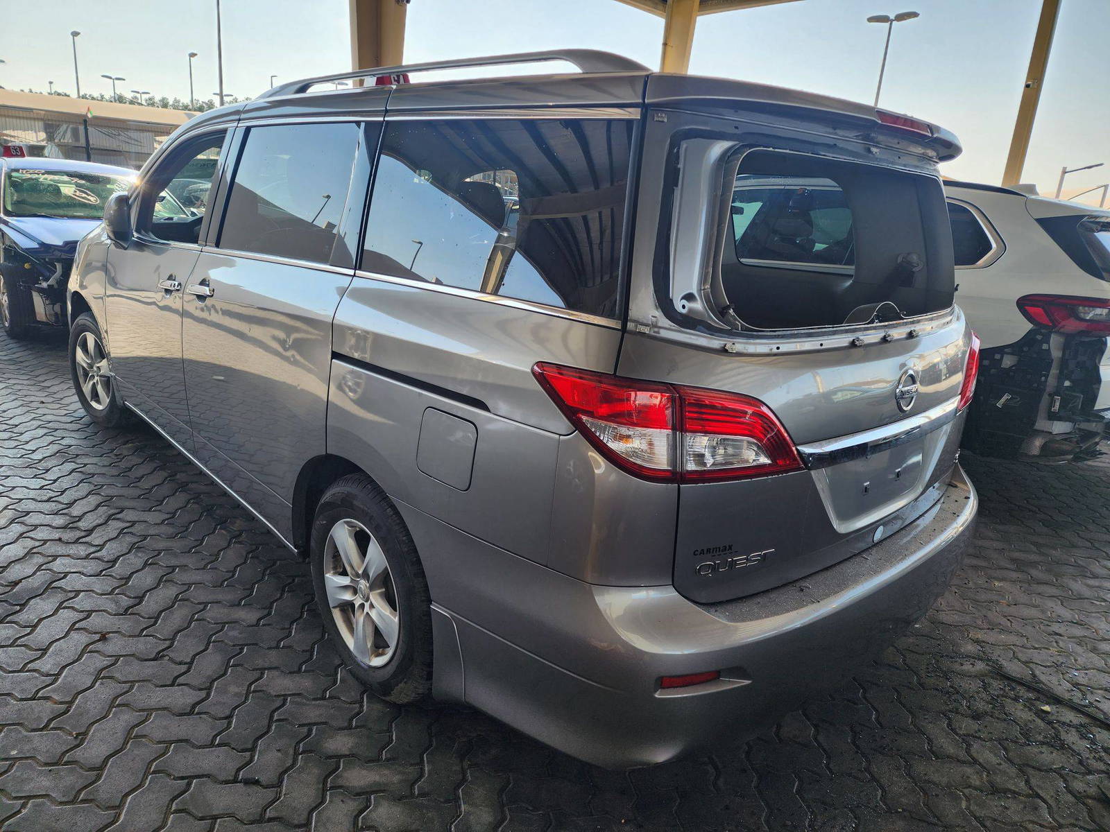 2013 NISSAN QUEST — 151312 Miles — Lot 37636553 - Marhaba Auctions Used Cars - Image 3