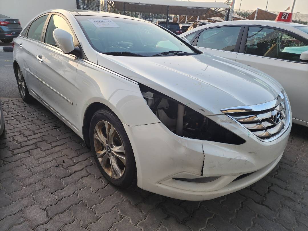 2012 HYUNDAI SONATA — 202966 Miles — Lot 38036065 - Marhaba Auctions Used Cars - Image 5