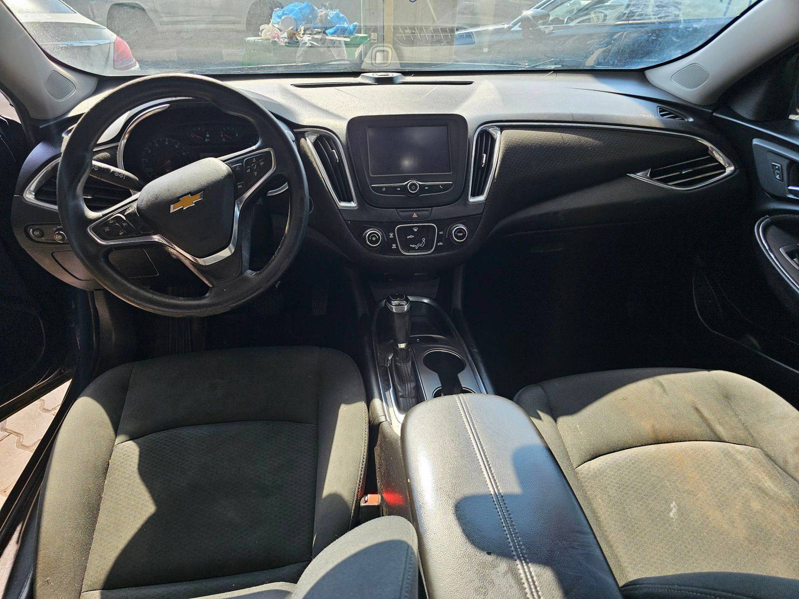 2017 CHEVROLET MALIBU — 209529 KM — Lot 30064983 — Main - Marhaba Auctions Used Cars - Image 7