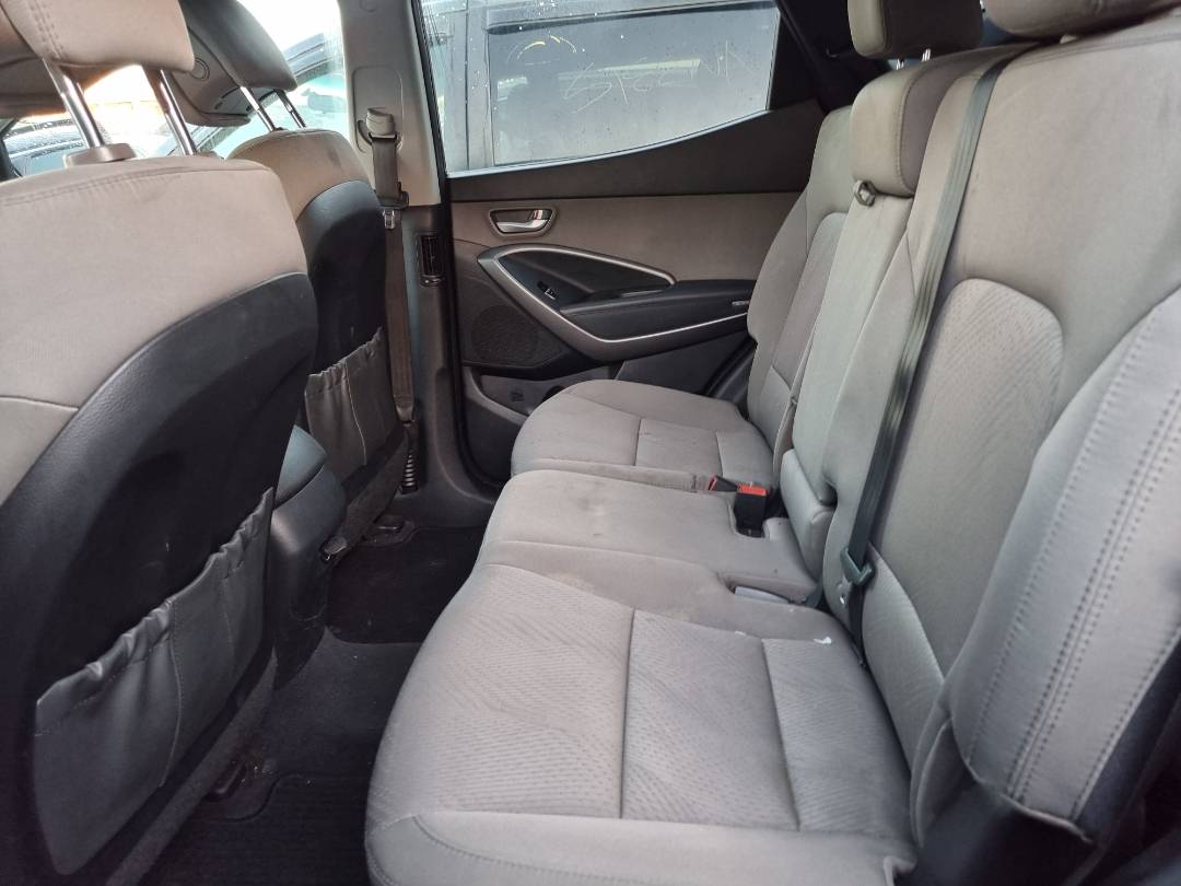 2016 HYUNDAI SANTA FE — 125733 Miles — Lot 215487 — Souq - Marhaba Auctions Used Cars - Image 7