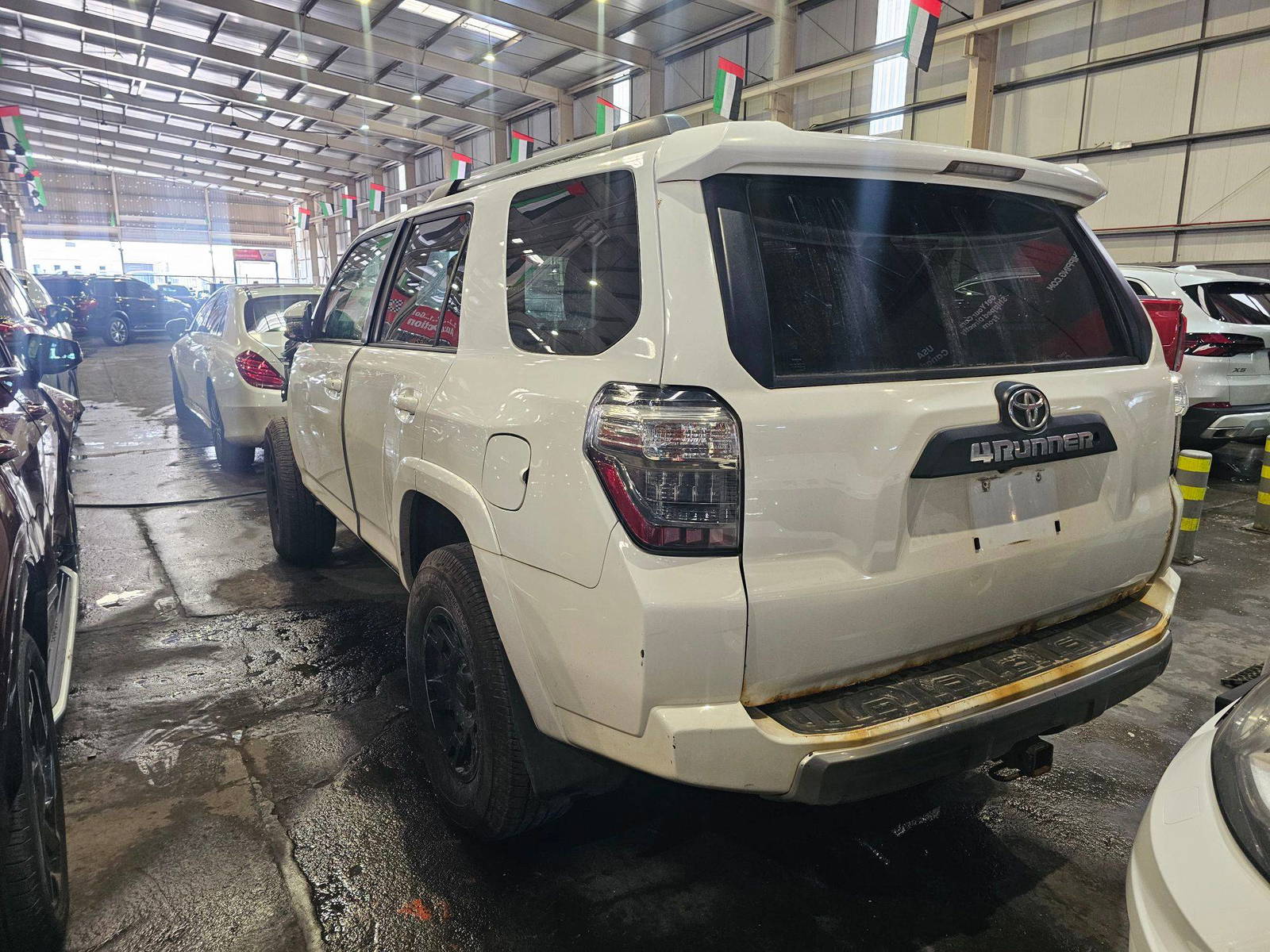 2014 TOYOTA 4RUNNER — 344625 Miles — Lot 188674 — Main - Marhaba Auctions Used Cars - Image 6