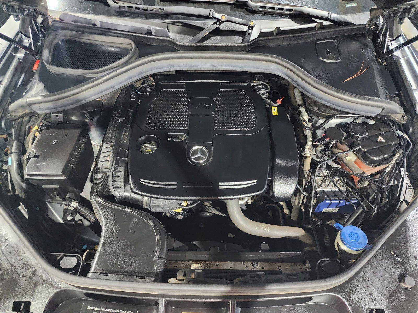 2017 MERCEDES BENZ GLE 350 — 104617 Miles — Lot 842251 — Al Quoz - Marhaba Auctions Used Cars - Image 15