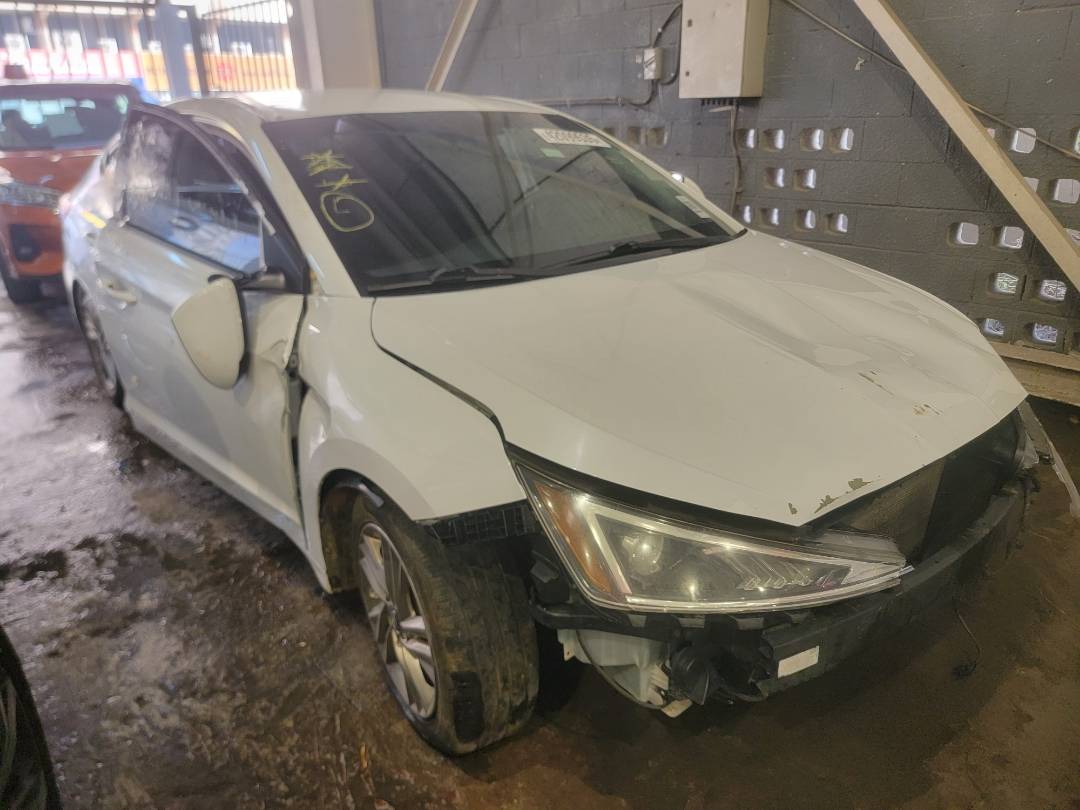 2019 HYUNDAI ELANTRA — 154079 Miles — Lot H420017 — Main - Marhaba Auctions Used Cars - Image 3