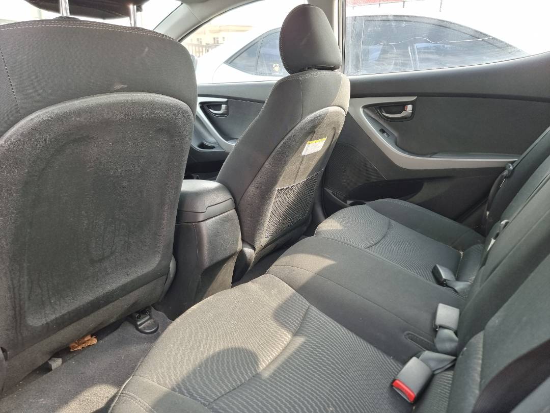 2015 HYUNDAI ELANTRA — 121085 KM — Lot 570464 — Main - Marhaba Auctions Used Cars - Image 4