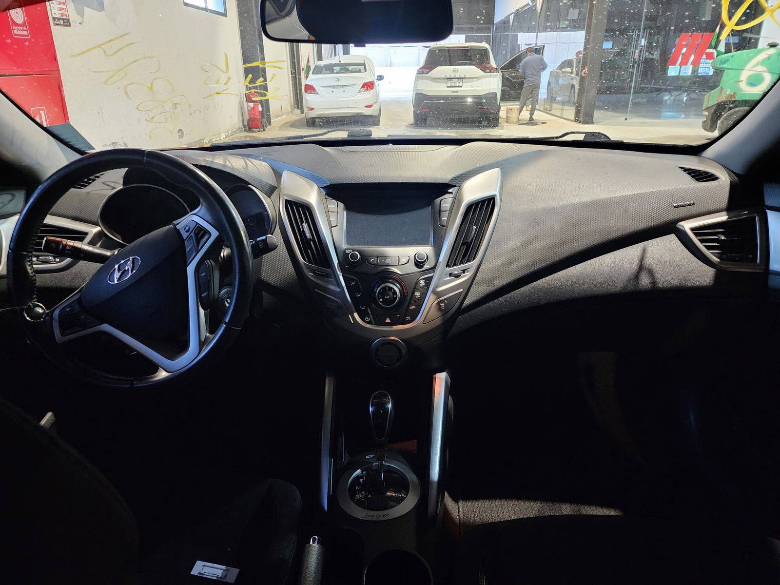 2017 HYUNDAI VELOSTER — 156850 Miles — Lot 80019845 — Al Quoz - Marhaba Auctions Used Cars - Image 8
