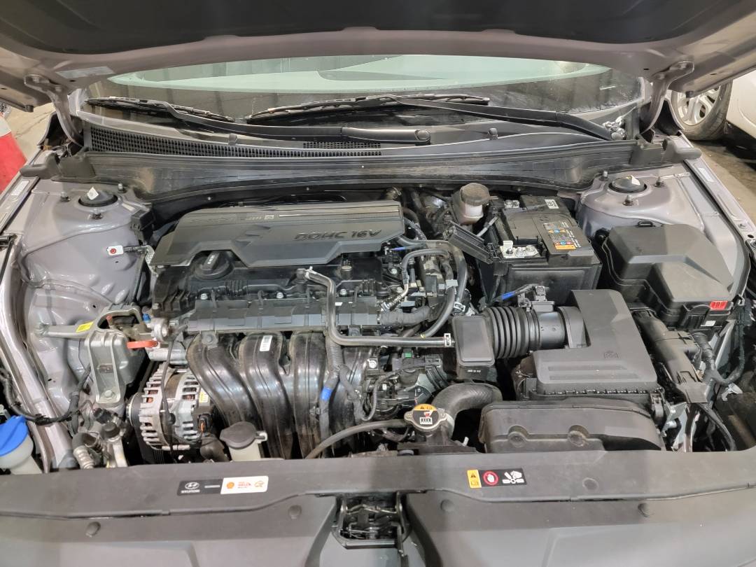 2022 HYUNDAI ELANTRA — 28209 Miles — Lot 68091894 — Main - Marhaba Auctions Used Cars - Image 10