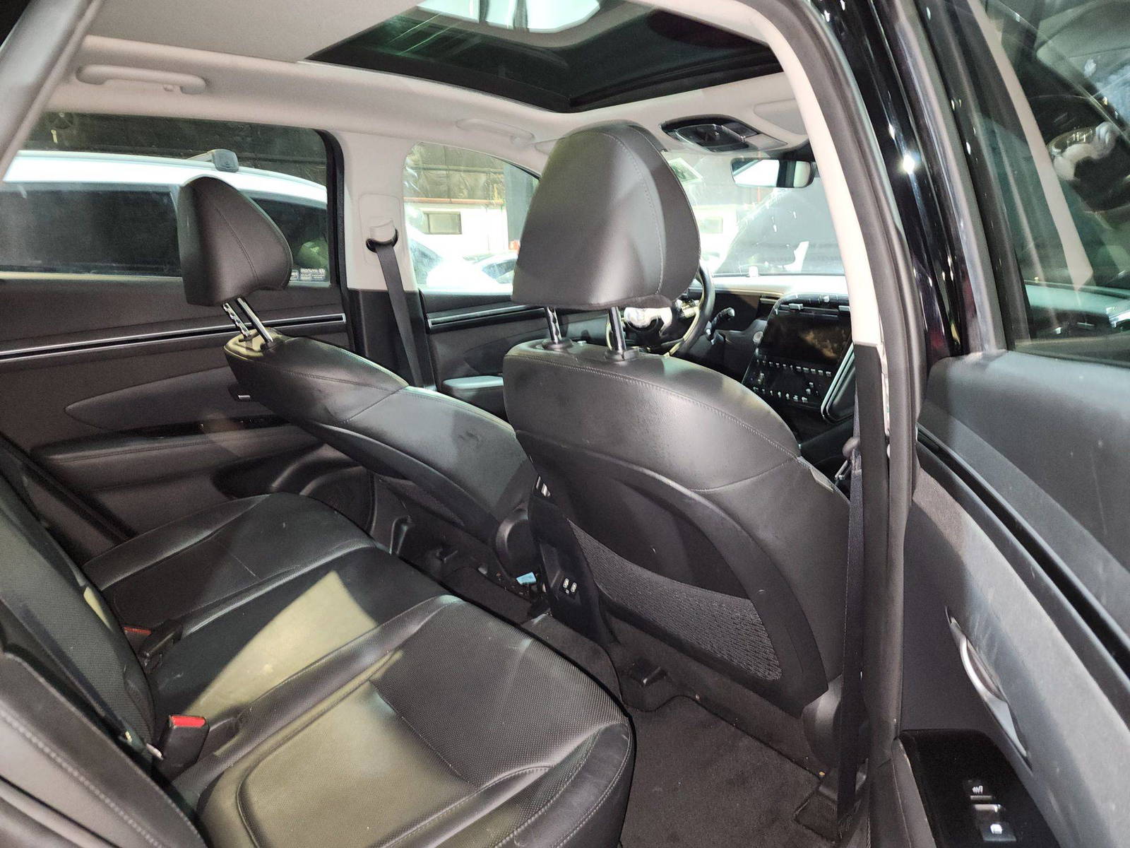 HYUNDAI TUCSON 2022 - Marhaba Auction Used Cars - Image 7