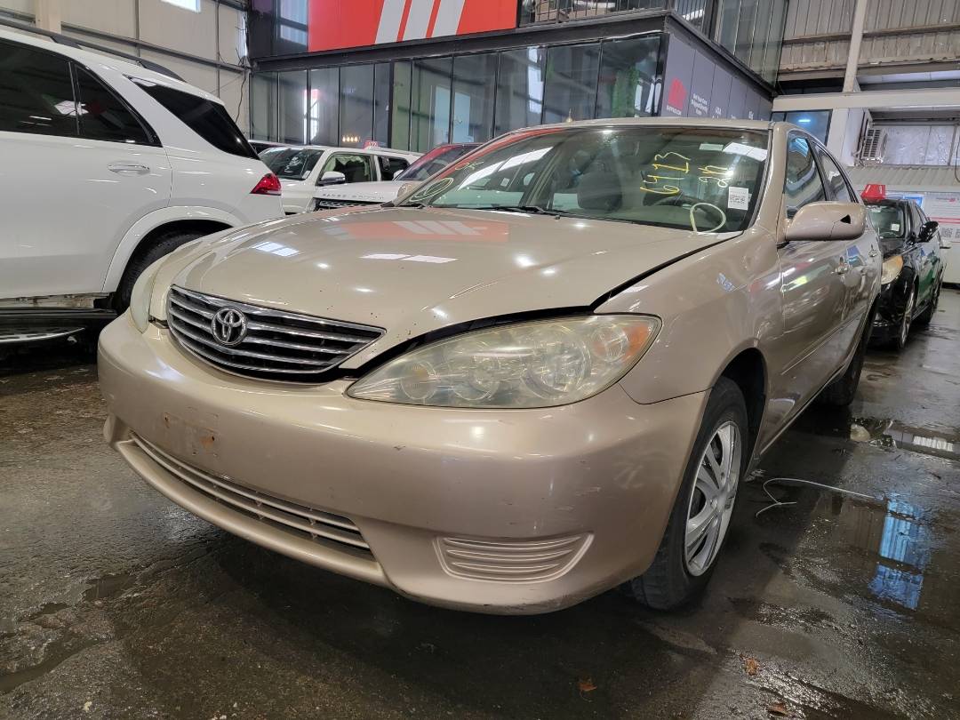 2005 TOYOTA CAMRY — 182525 Miles — Lot 76413 — Main - Marhaba Auctions Used Cars - Image 4