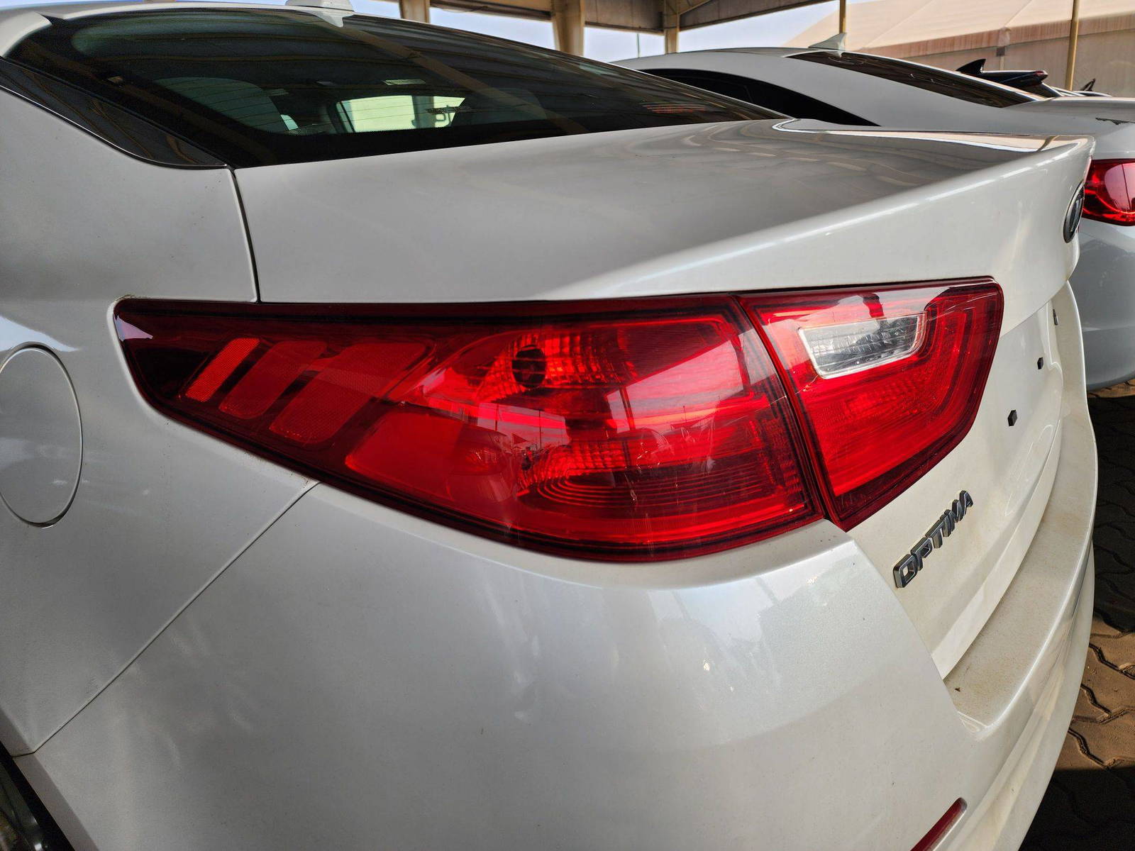 2015 KIA OPTIMA — 159602 Miles — Lot 43157824 — Souq - Marhaba Auctions Used Cars - Image 10
