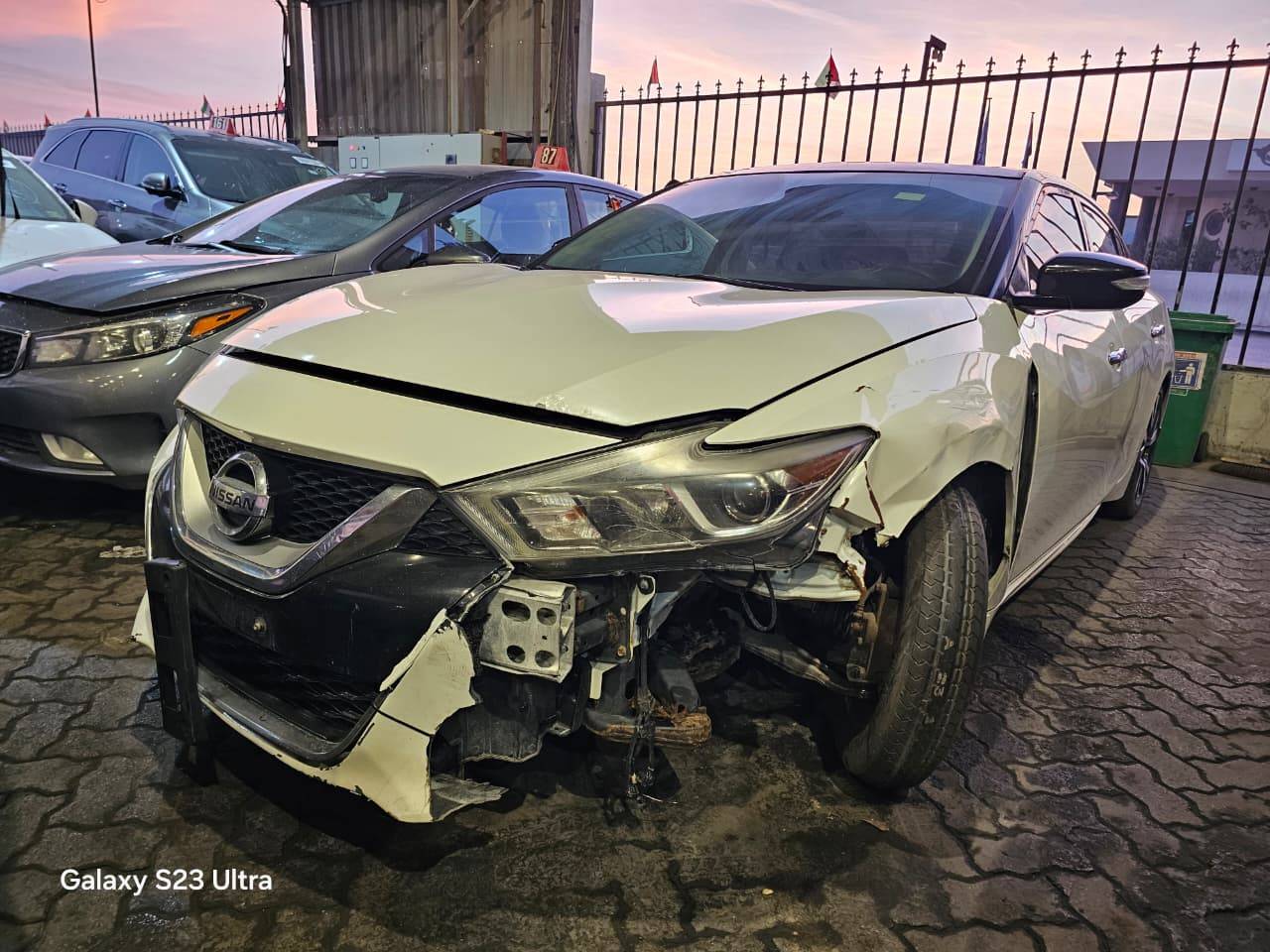 2017 NISSAN MAXIMA — 225205 KM — Lot P2HC431150 — Main - Marhaba Auctions Used Cars - Image 4