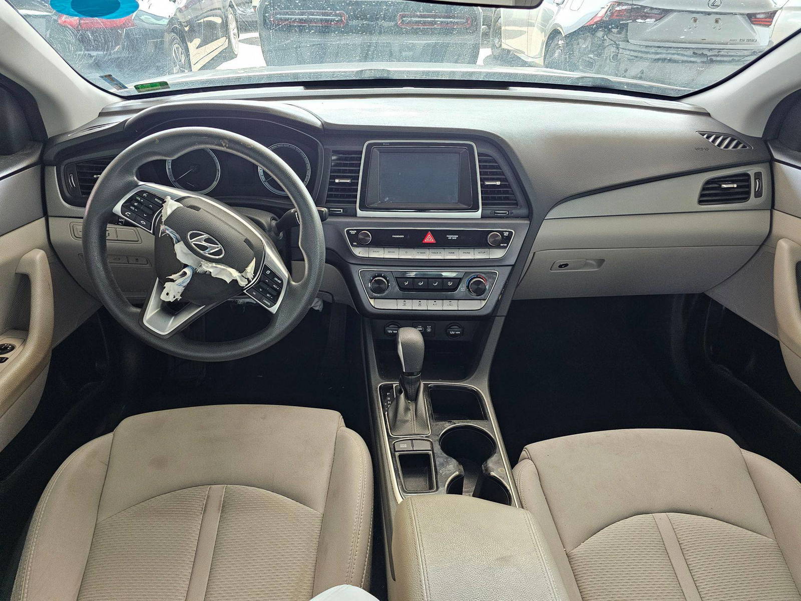 HYUNDAI SONATA 2018 - Marhaba Auction Used Cars - Image 7