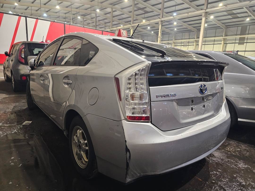 2010 TOYOTA PRIUS — 139425 Miles — Lot 6A0167098 — Main - Marhaba Auctions Used Cars - Image 3