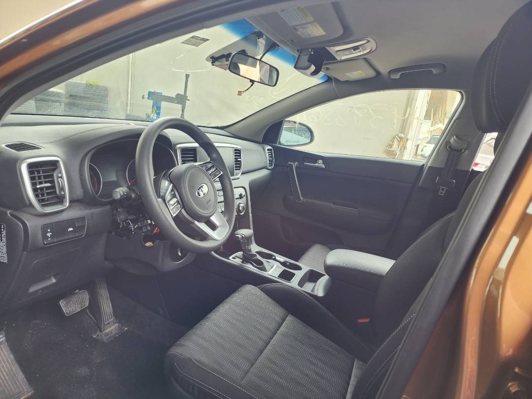 2021 KIA SPORTAGE — 42366 Miles — Lot 44338864 — Souq - Marhaba Auctions Used Cars - Image 6