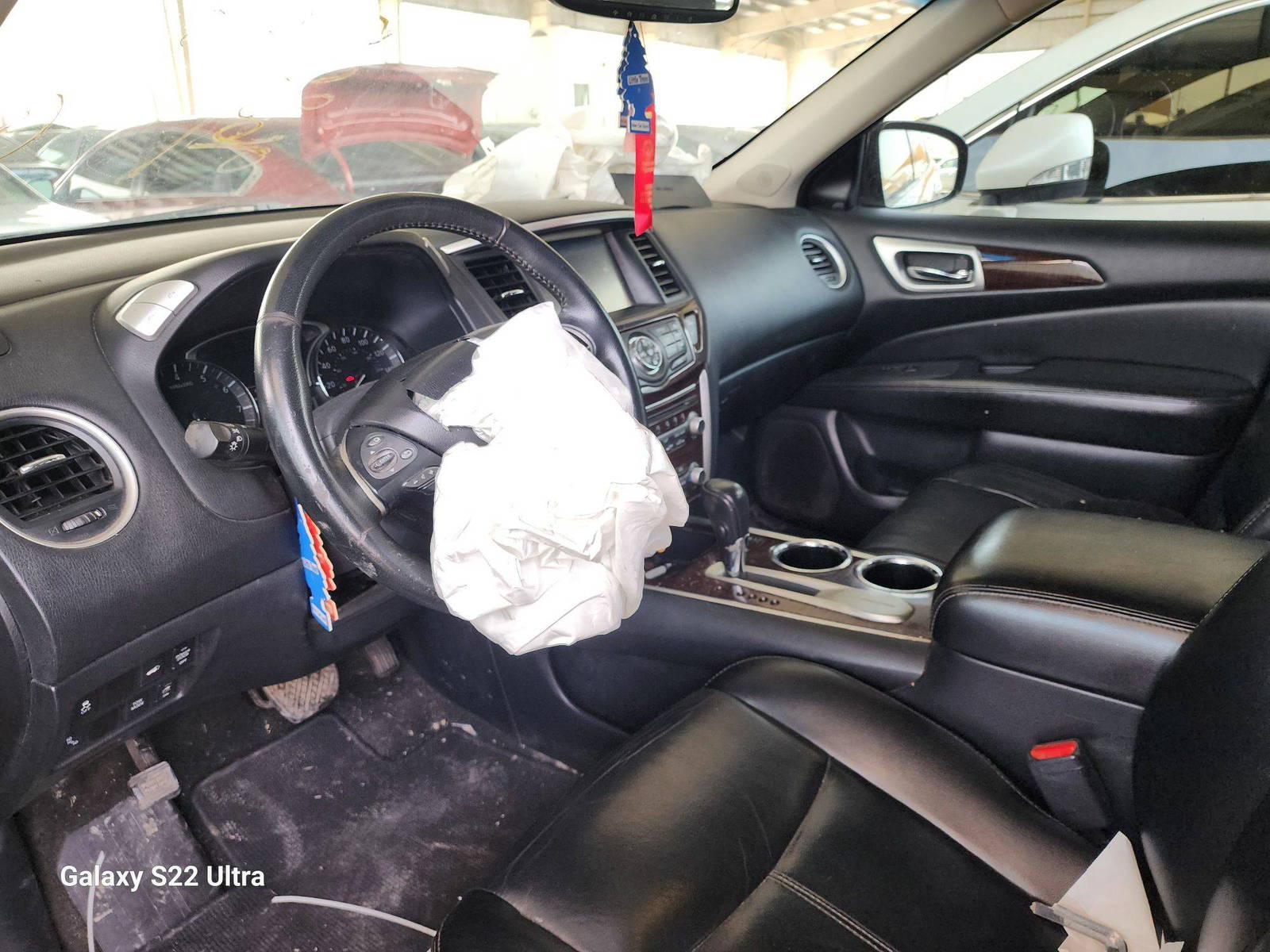 2015 NISSAN PATHFINDER — 96860 Miles — Lot 80378513 - Marhaba Auctions Used Cars - Image 5