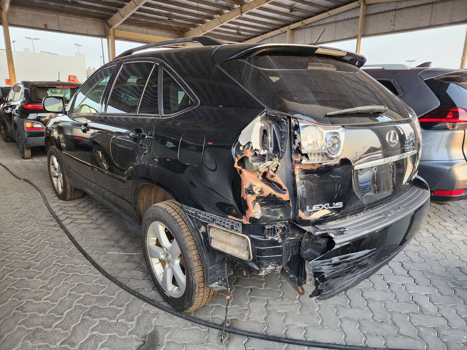 2007 LEXUS RX 350 — 169488 Miles — Lot 39525454 — Souq - Marhaba Auctions Used Cars - Image 4