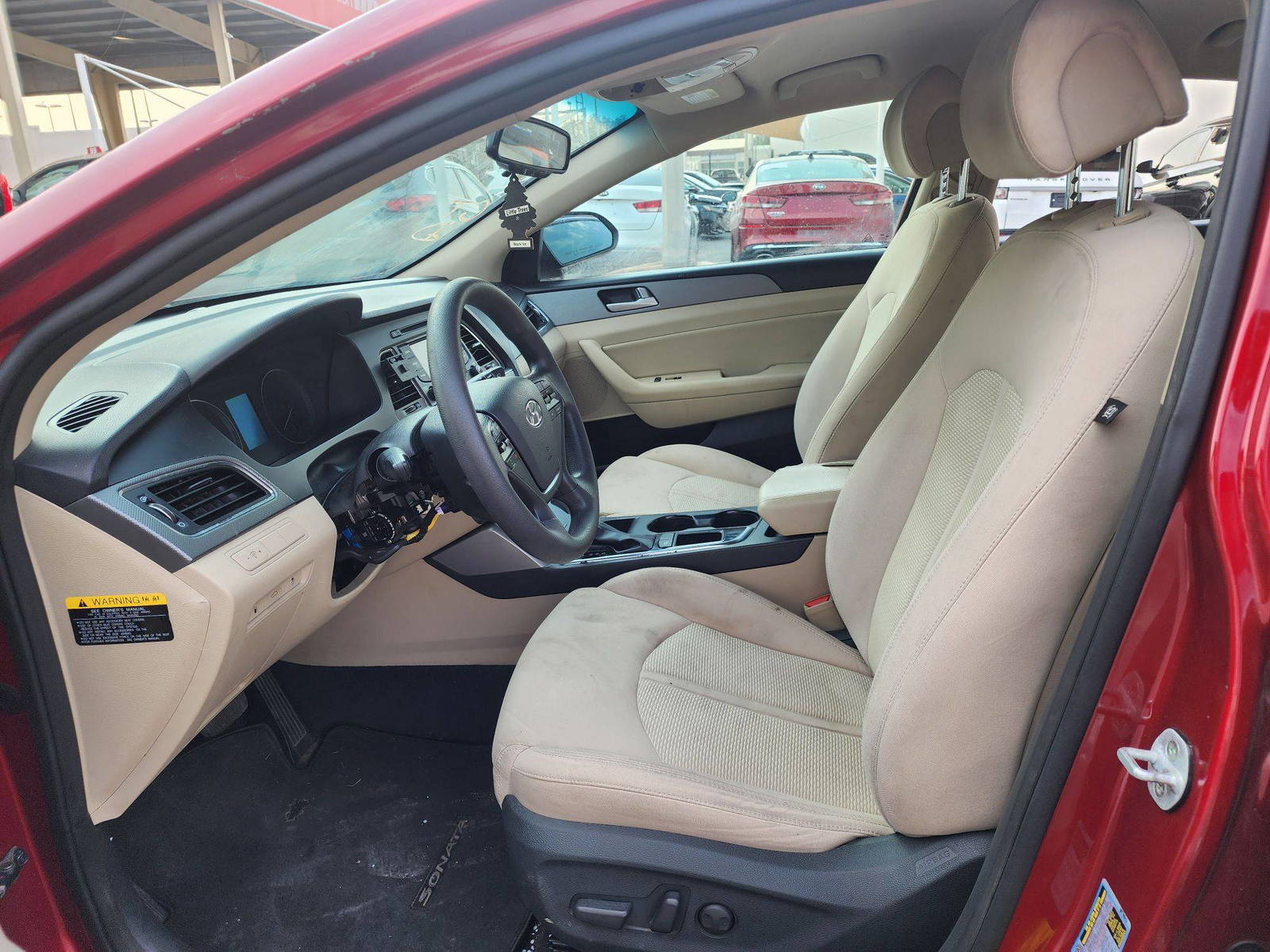 2015 HYUNDAI SONATA — 168704 Miles — Lot 45270994 — Souq - Marhaba Auctions Used Cars - Image 8