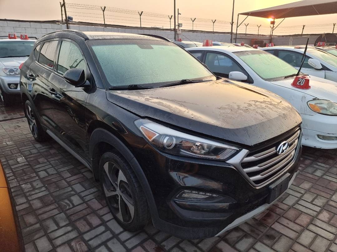 2018 HYUNDAI TUCSON — 170067 Miles — Lot 125478 — Souq - Marhaba Auctions Used Cars - Image 3