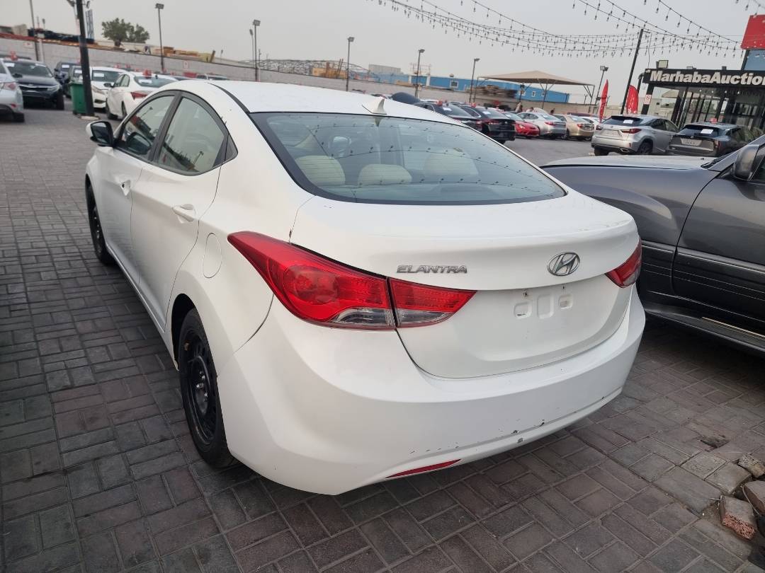 HYUNDAI ELANTRA 2012 - Marhaba Auction Used Cars - Image 6