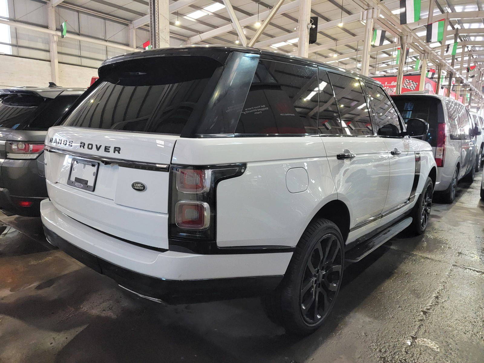 2016 LAND ROVER RANGE ROVER — 92809 Miles — Lot 214578 — Main - Marhaba Auctions Used Cars - Image 4