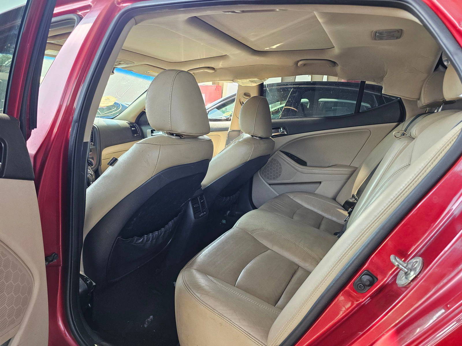 2013 KIA OPTIMA — 171079 Miles — Lot A76DG131652 — Souq - Marhaba Auctions Used Cars - Image 6