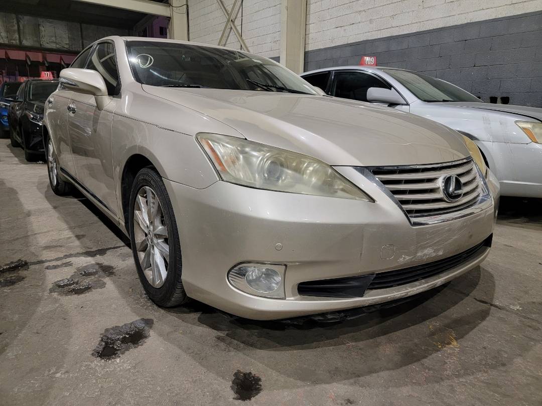 2010 LEXUS ES 350 — 185534 Miles — Lot 2384921 — Main - Marhaba Auctions Used Cars - Image 4