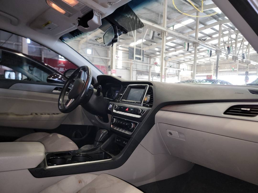 2018 HYUNDAI SONATA — 101027 Miles — Lot 78596353 — Souq - Marhaba Auctions Used Cars - Image 6