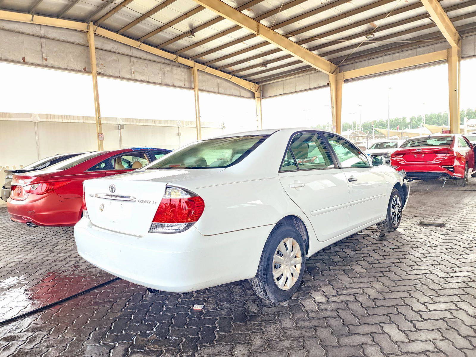 2005 TOYOTA CAMRY — 184312 Miles — Lot 5U618902 — Main - Marhaba Auctions Used Cars - Image 3
