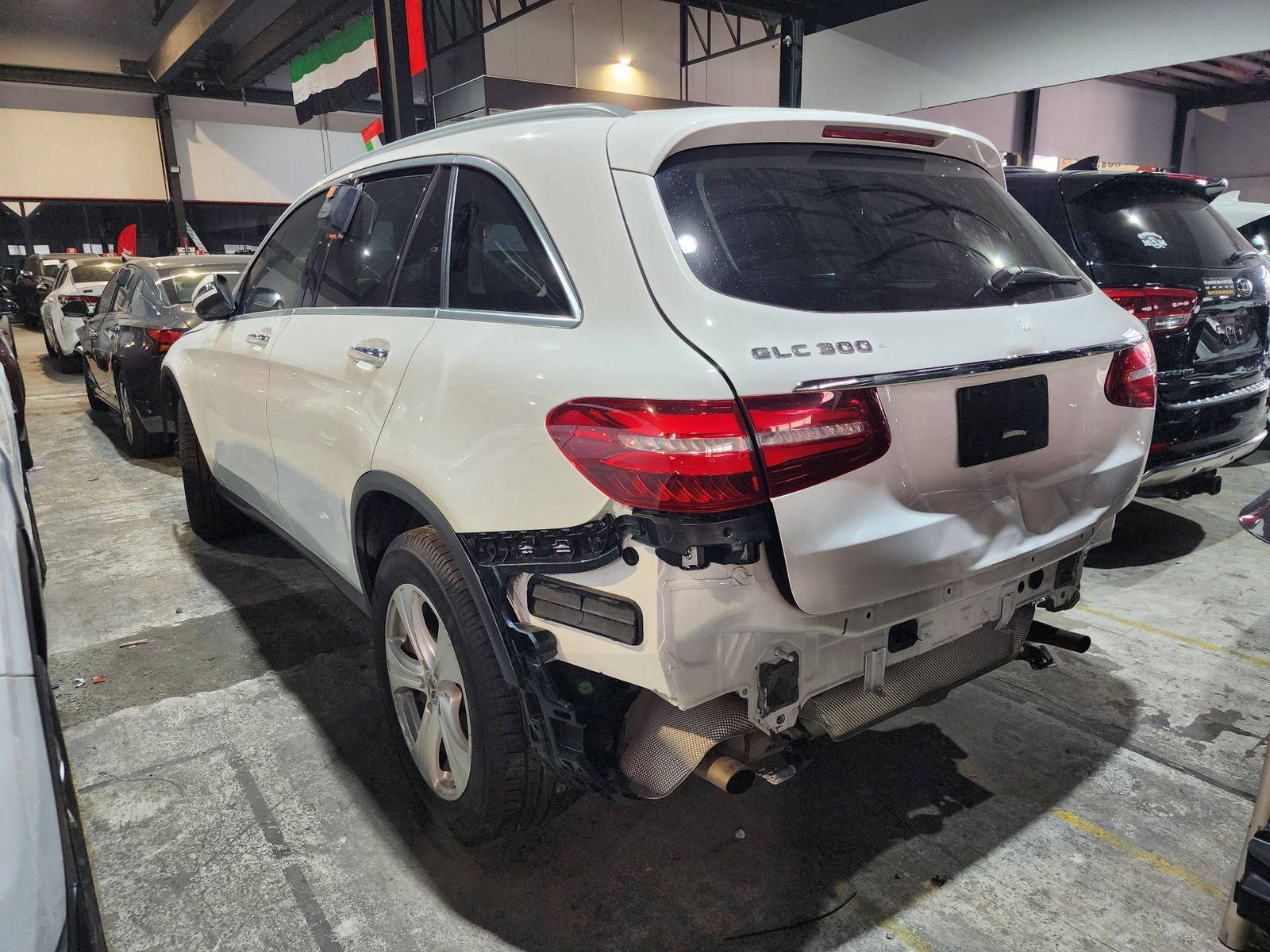 2018 MERCEDES BENZ GLC-300 — 102641 Miles — Lot 109525 — Al Quoz - Marhaba Auctions Used Cars - Image 5